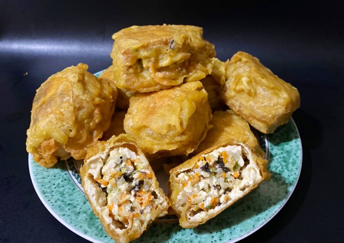 Tahu isi sayuran pedas