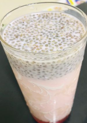 A picture of Nutritious milk # Ramzan special.