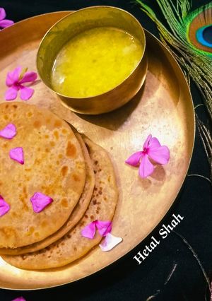 पूरन पोली(देसी गुड़ वाली) रेसिपी मुख्य फोटो
