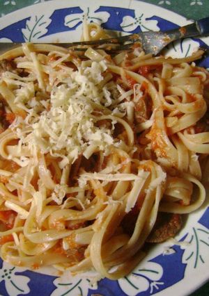 Una foto de Fideos con tuco del rama