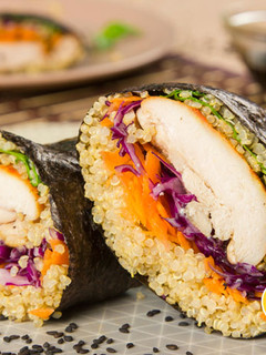 Una foto de Sándwich de quinoay filete de contramuslo
