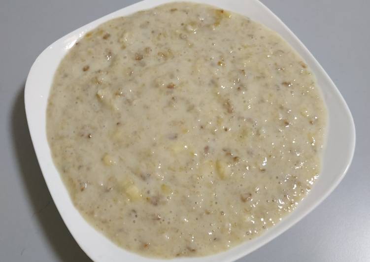 Soya Banana Oats Porridge with Rye Flakes and Wheat Germ