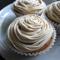 A picture of Chestnut Cupcakes.