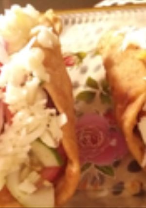 A picture of Puri tacos.