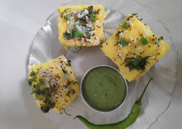 How to Prepare Super Quick Homemade Breakfast-Instant Khaman dhokla