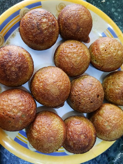 इंस्टेंट अप्पे (रवा चावल के आटे के) रेसिपी मुख्य फोटो