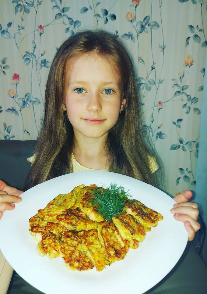Котлетки із кабачка та курячого філе !!!