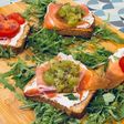 Tapas con prosciutto e kiwi