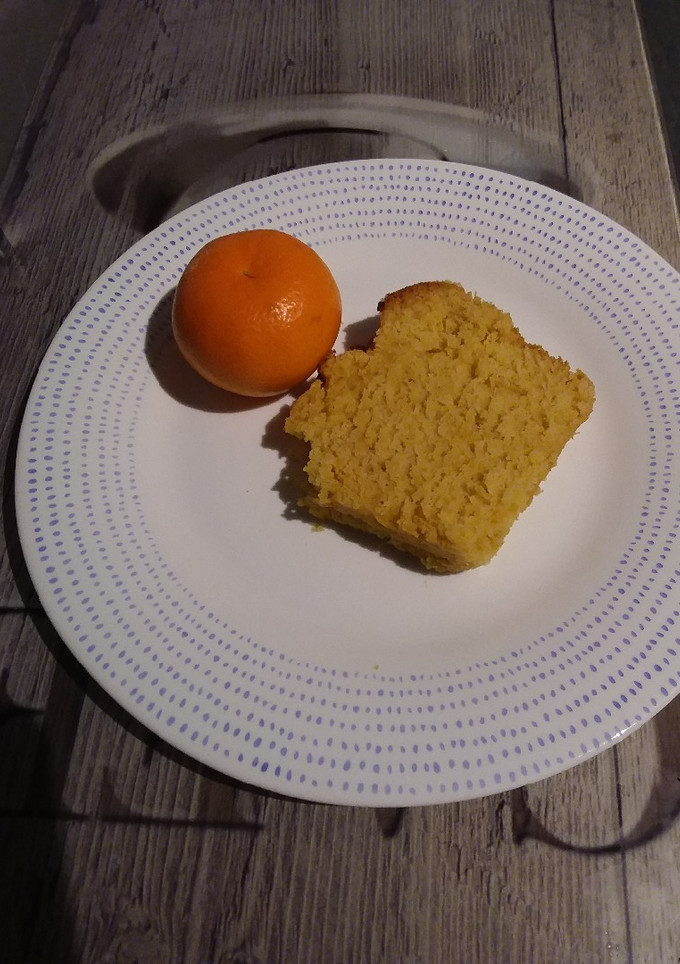 Una foto de 🍞Bizcocho de mandarinas enteras🍊