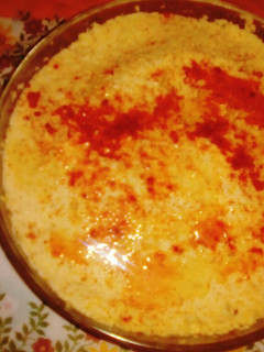 Una foto de Hummus de garbanzos !! 💜❤👌