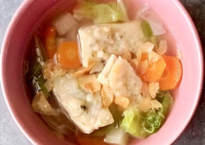 Ternyata ini lho! Cara gampang memasak Sup Tahu Sayuran yang spesial