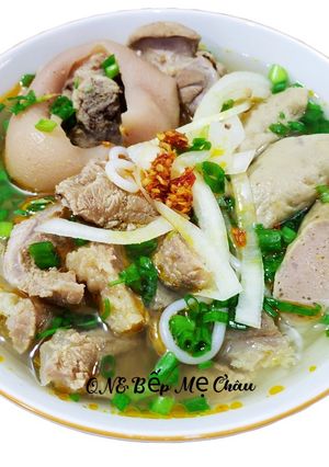 Hình của món Bún Bò Huế.