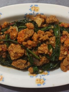 Foto resep Tumis Kangkung Oncom