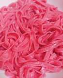 Làm mì sợi thanh long