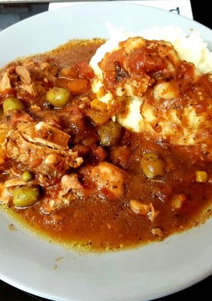 A picture of Slow cooked chicken Italian Chicken and Veg 😀.