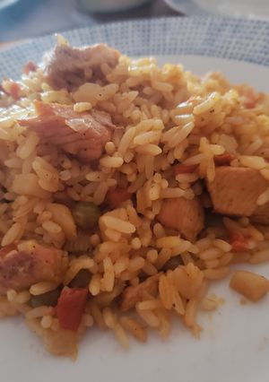 Una foto de Arroz con pollo
