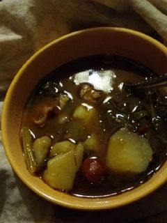 Una foto de Caldo gallego