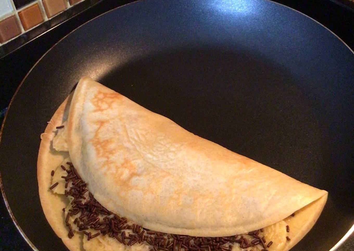 Chocolate Banana Cheese Crepes