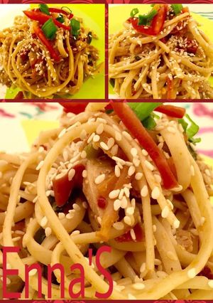 A picture of Sesame Chicken Chow Mein 😍😄😍.