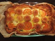 Una foto de quiche vegetariana
