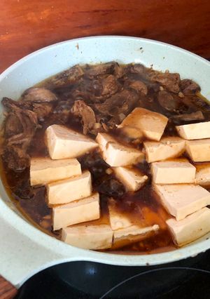Hình của món Đậu hũ tứ xuyên chay.