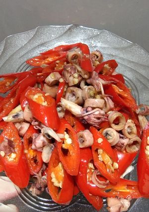 Foto resep Tumis Cumi Cabe Merah