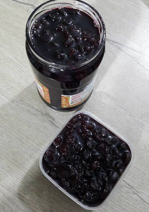 عکسی از دستور مربا آلبالو