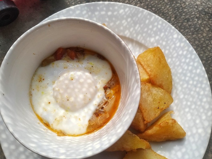 Cara Gampang Membuat Steamed Shakshouka with wedges potato, Menggugah Selera