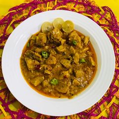 A picture of Boneless achaar chicken.