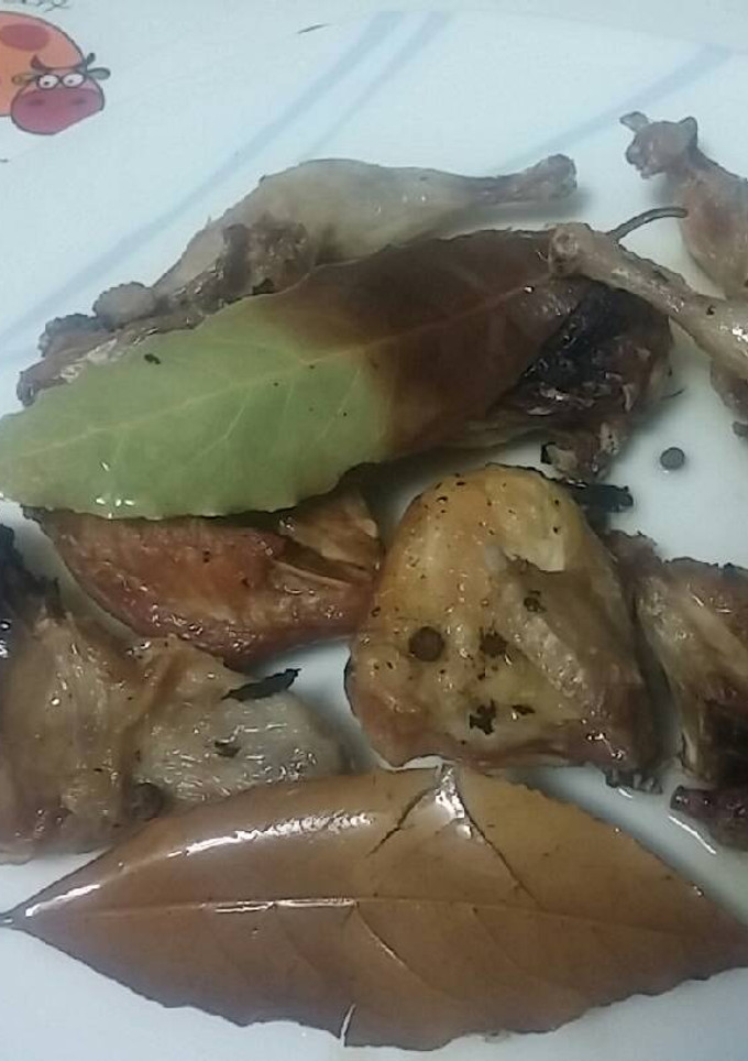 Una foto de 456. Codornices con coñac
