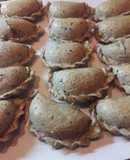 Empanadas integrales y semillas rellenas de jurel y calabaza
