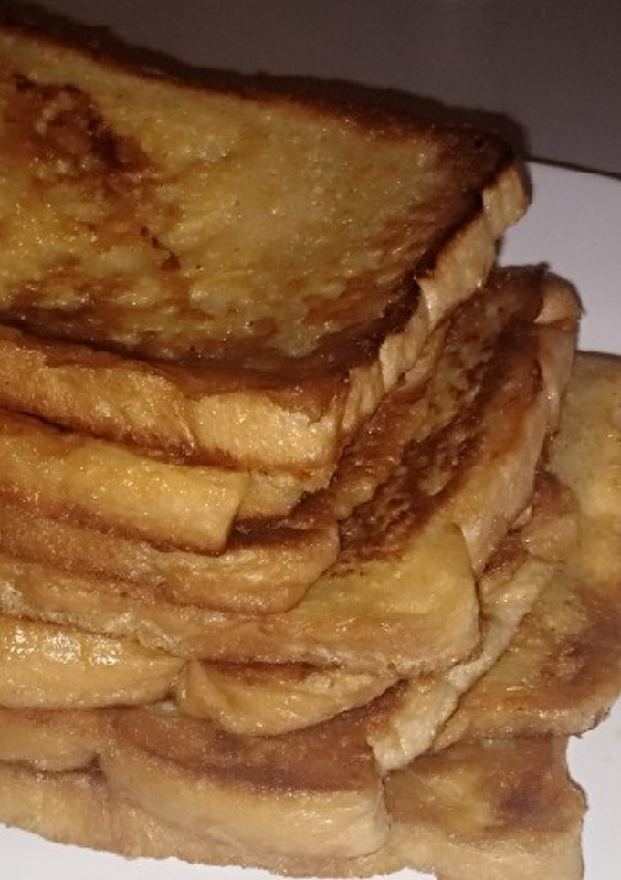 A picture of Simple bread toast.