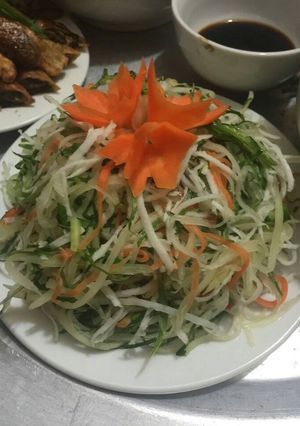 Hình của món Gỏi chay chùa non nước.