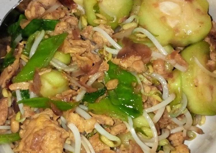 Apa ya judulnya, resep asli DADAR TELOR CAH TOGE