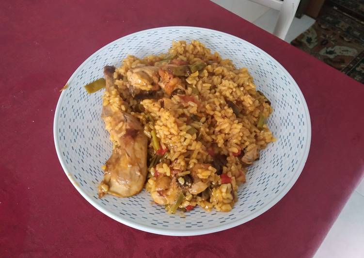 Mi paella de conejo y pollo al horno