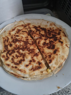 Una foto de Quesadillas mixtas