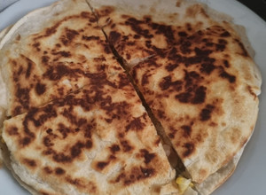 Una foto de Quesadillas mixtas