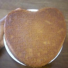 A picture of Heart-shaped vanilla cake#localfoodcontest-mombasa.