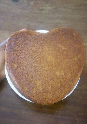 A picture of Heart-shaped vanilla cake#localfoodcontest-mombasa.