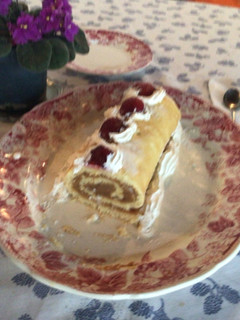 Una foto de Brazo de gitano relleno de dulce de leche