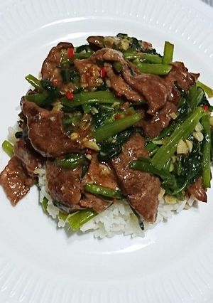 台味十足的 沙茶牛肉燴飯 的食譜成品照片