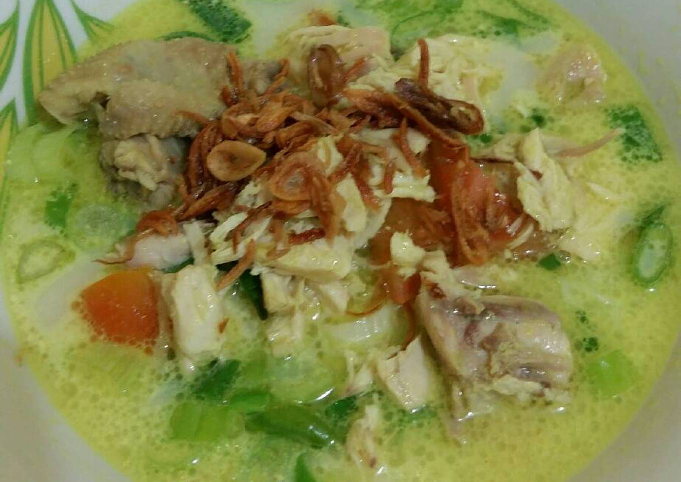 Soto ayam kuah susu &santan