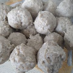 Indonesian meatballs aka bakso A picture of Indonesian meatballs aka bakso.