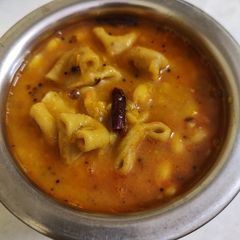 A picture of Dal dhokli.