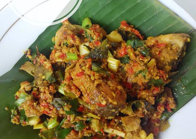 Resep Bandeng Bumbu Lodho oleh mbaiyya - Cookpad