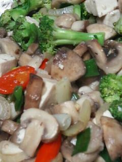 Foto resep Cah jamur brokoli tahu