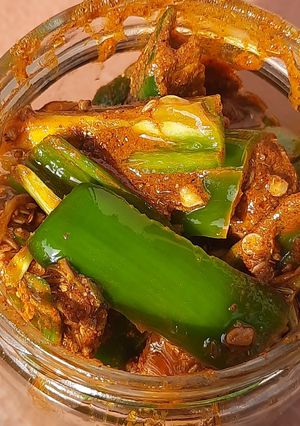 A picture of Green Chilli Pickle.