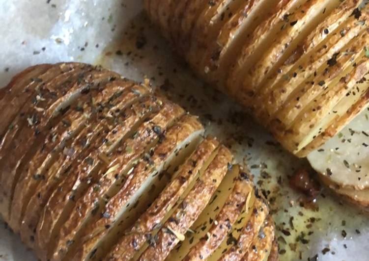 Herbal Hasselback potatoes