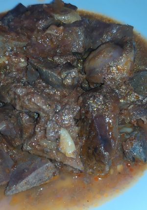Una foto de Gandinga al ajo y vino tinto