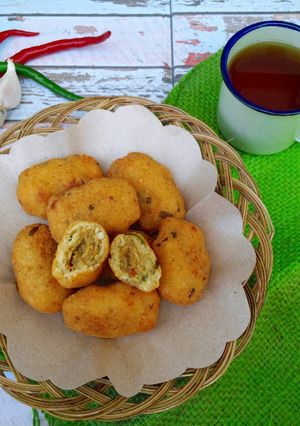 Foto resep Combro Crunchy Isi Tempe Sambel Kencur